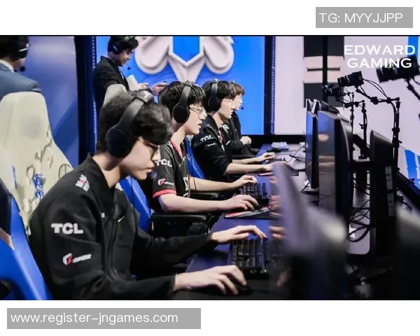 深入探讨DOTA2EDG战队的团队配合与战术策略分析