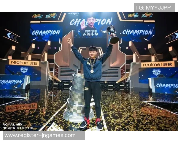 esports数据赛后复盘RNG与FPX实力对比分析及未来展望